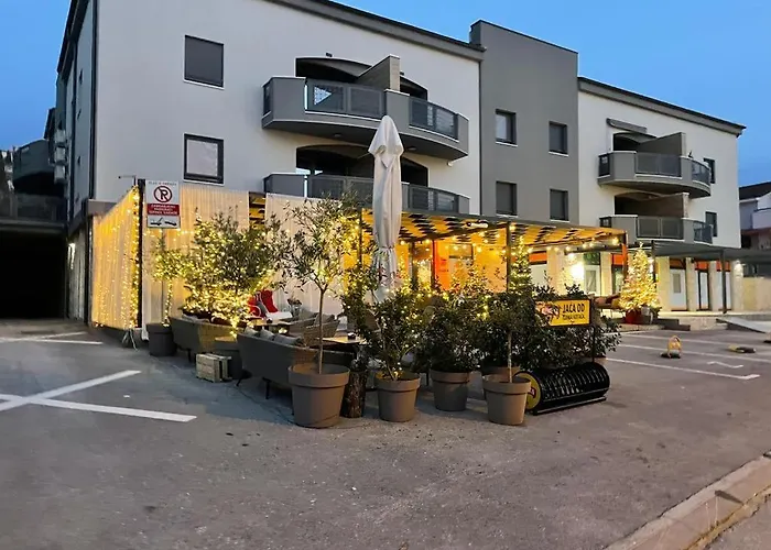 Sandy - 1st Row At Sea Διαμέρισμα Pjescana Uvala